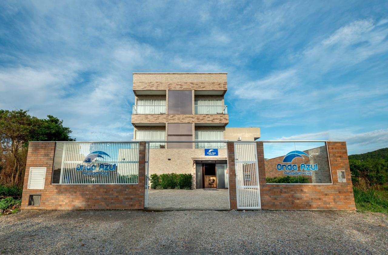 Residencial Onda Azul 3*